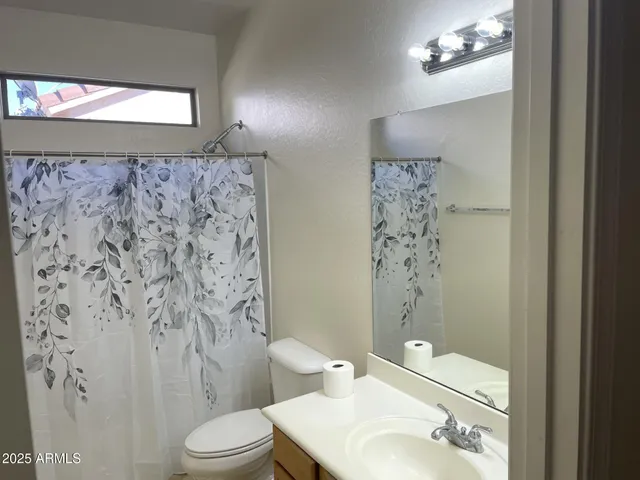 $397,000 | 965 South Heritage Drive, Gilbert, AZ 85296