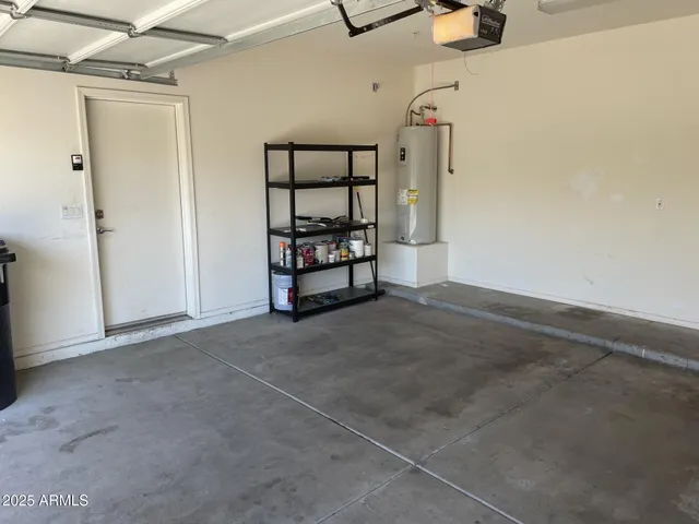 $397,000 | 965 South Heritage Drive, Gilbert, AZ 85296