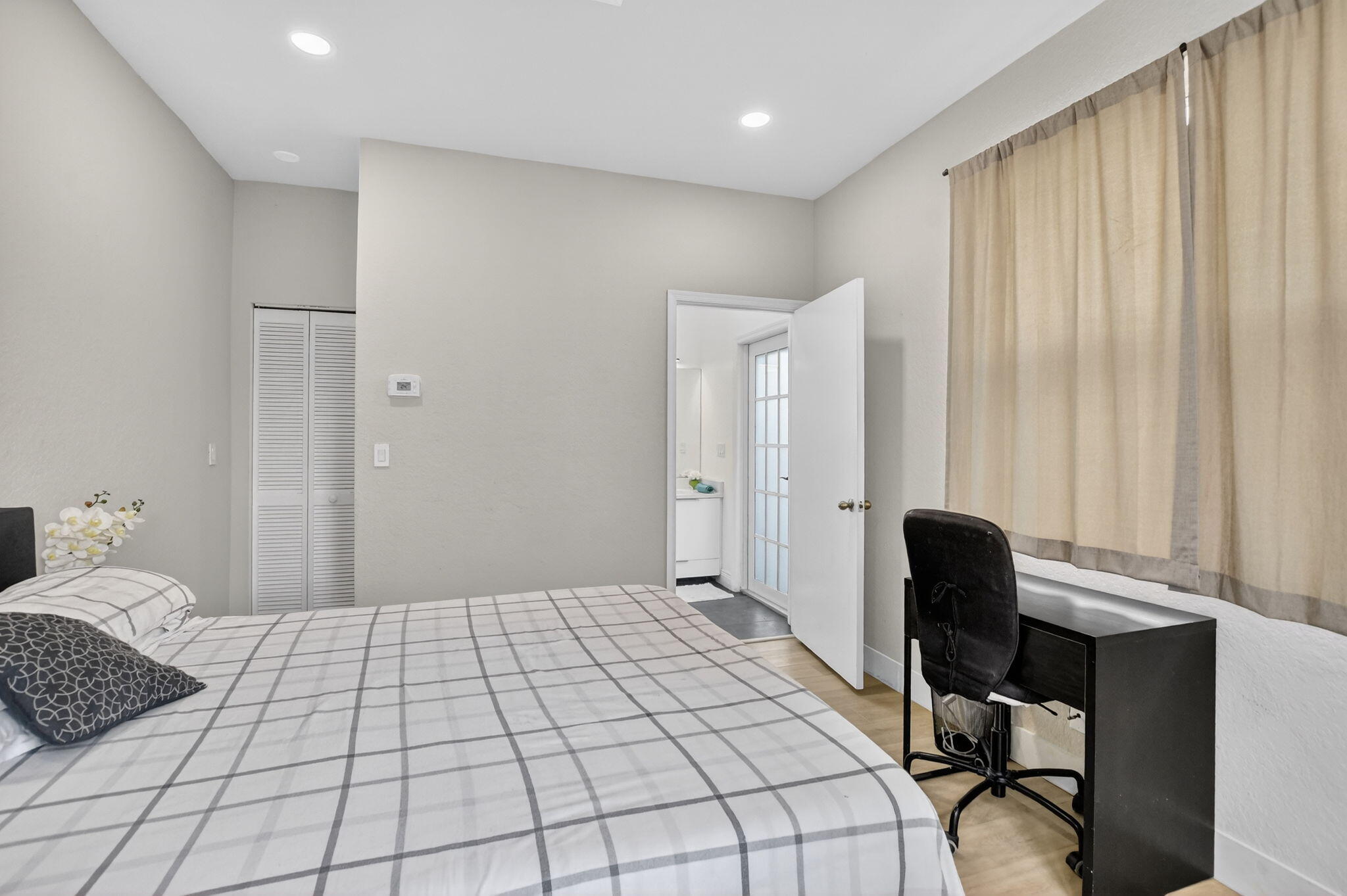 11038 Baybreeze Way Boca Raton, FL 33428 - Photo 66 of 95 64-web-or-mls-DSC_6604