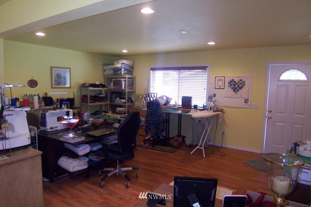 1380 Southwest Pine Road Port Orchard, WA 98367 - Photo 21 of 25 Gallery Image 21
