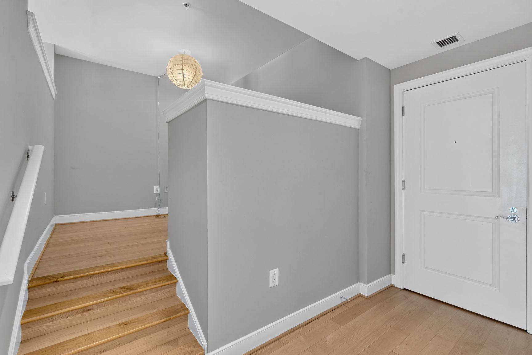 2425 L Street Northwest, Unit 421 Washington, DC 20037 - Photo 17 of 20 Entry to lofted den.
