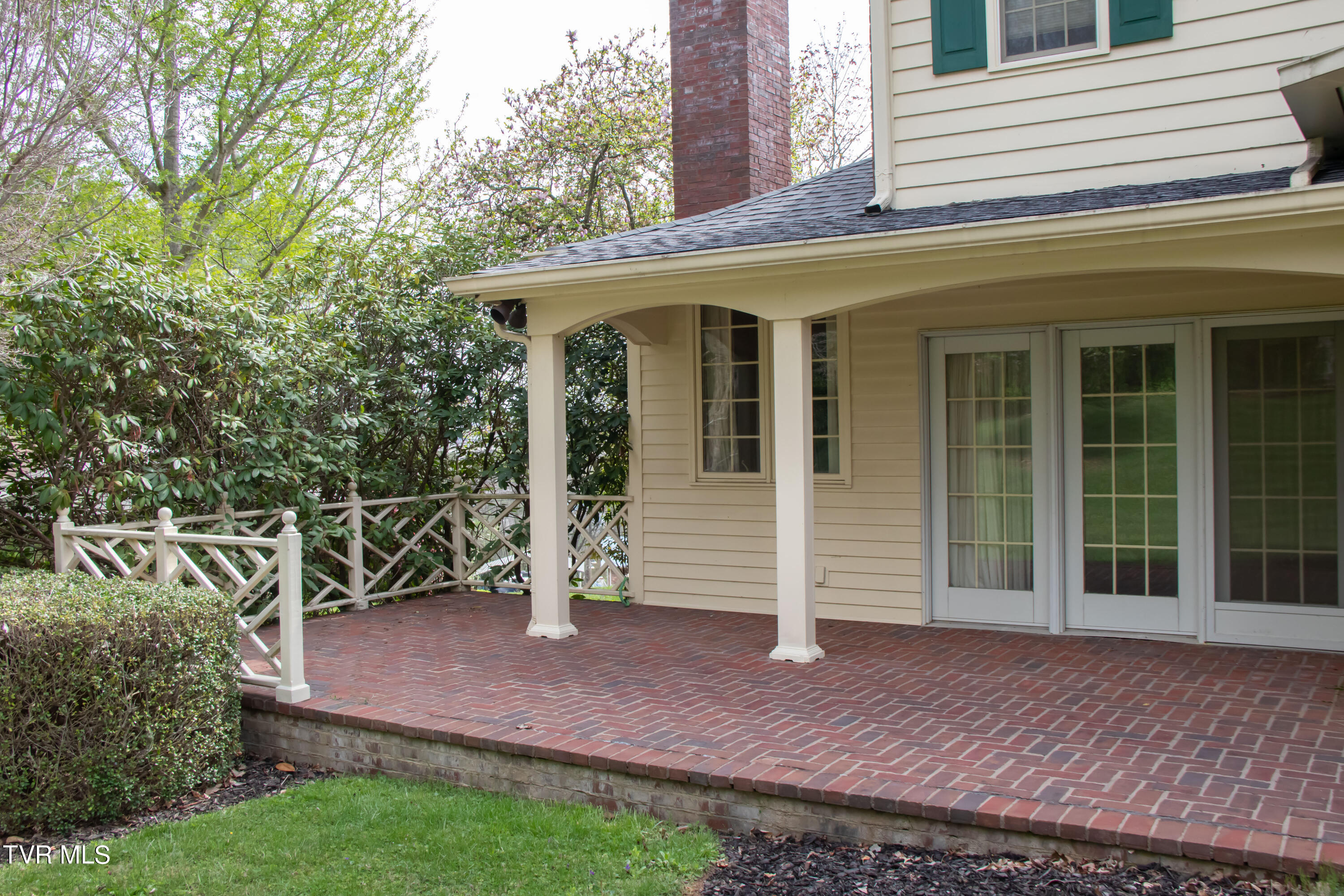 216 Trail Road Bristol, VA 24201 - Photo 13 of 49 Trail-16