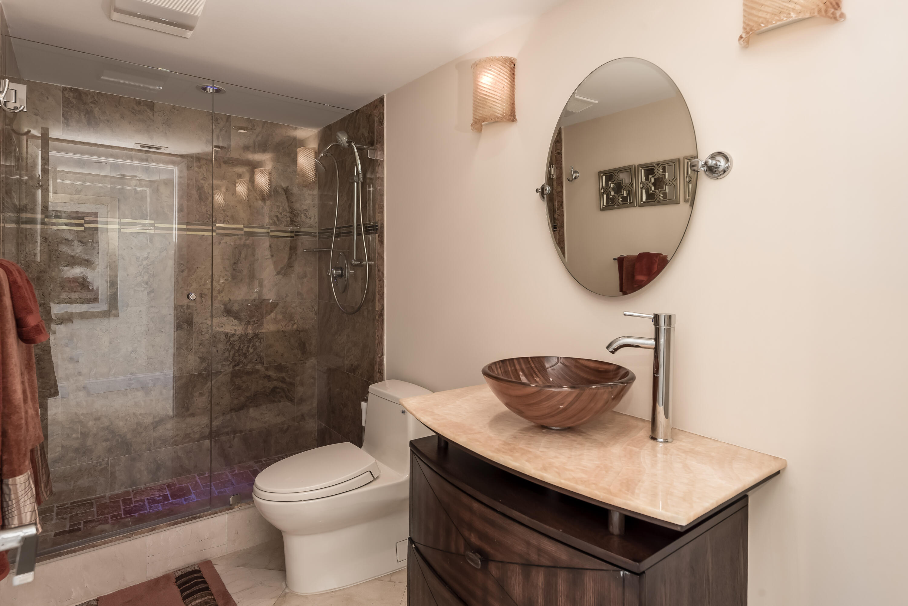 4101 North Ocean Boulevard Boca Raton, FL 33431 - Photo 19 of 23 019_Bathroom Two