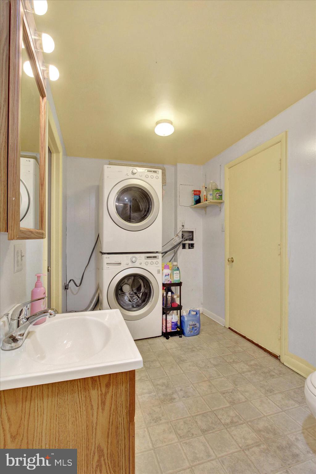 11576 Old Forge Road Waynesboro, PA 17268 - Photo 23 of 26 LAUNDRY ROOM AND BATHROOM.