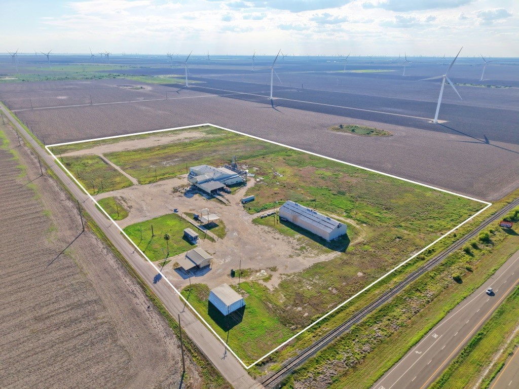 5455 County Rd 3567 / Midway Rd & Us Hwy 181 Taft, TX 78390 - Photo 6 of 40