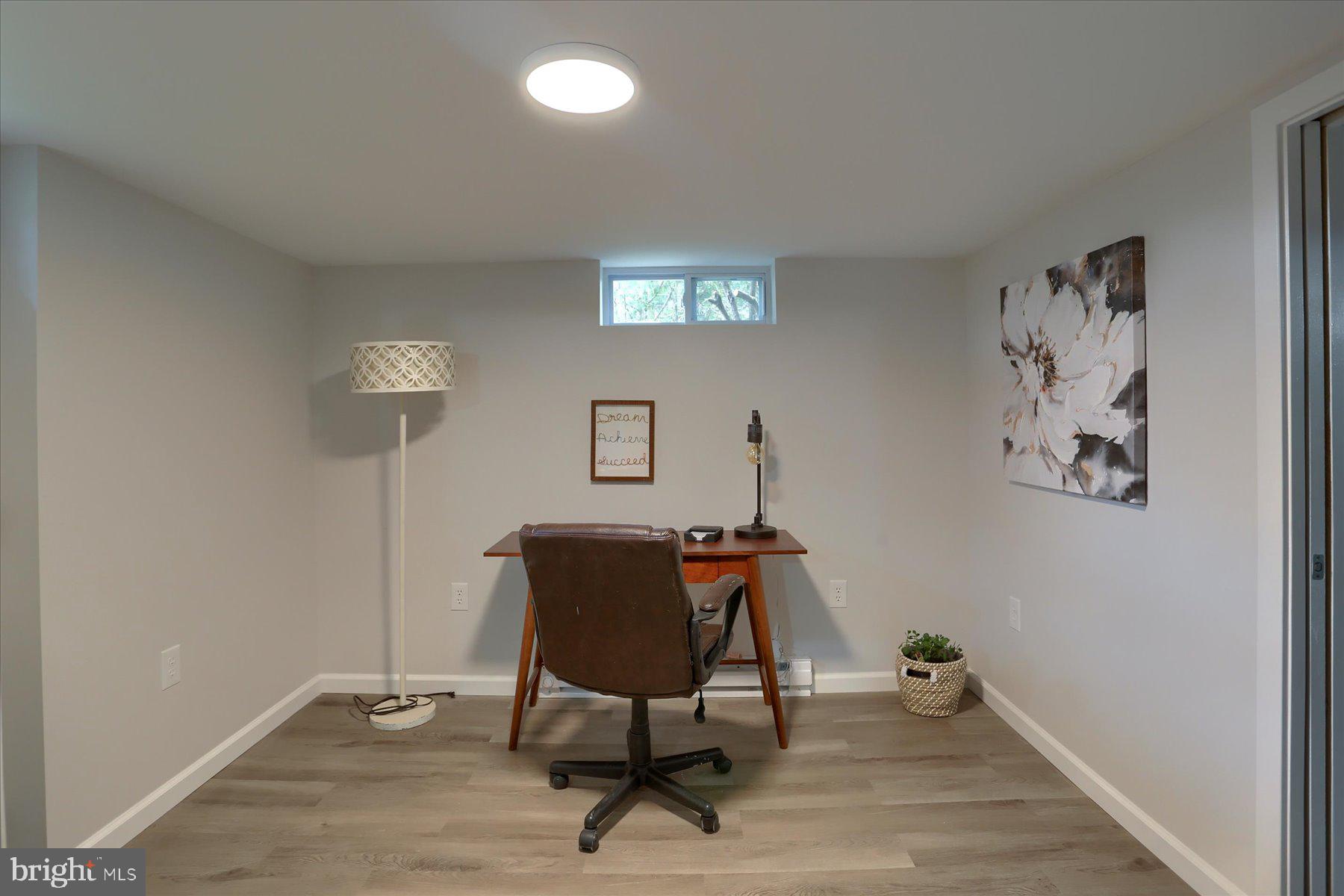 406 Rosedale Avenue Lancaster, PA 17603 - Photo 18 of 37 Office/Bonus room