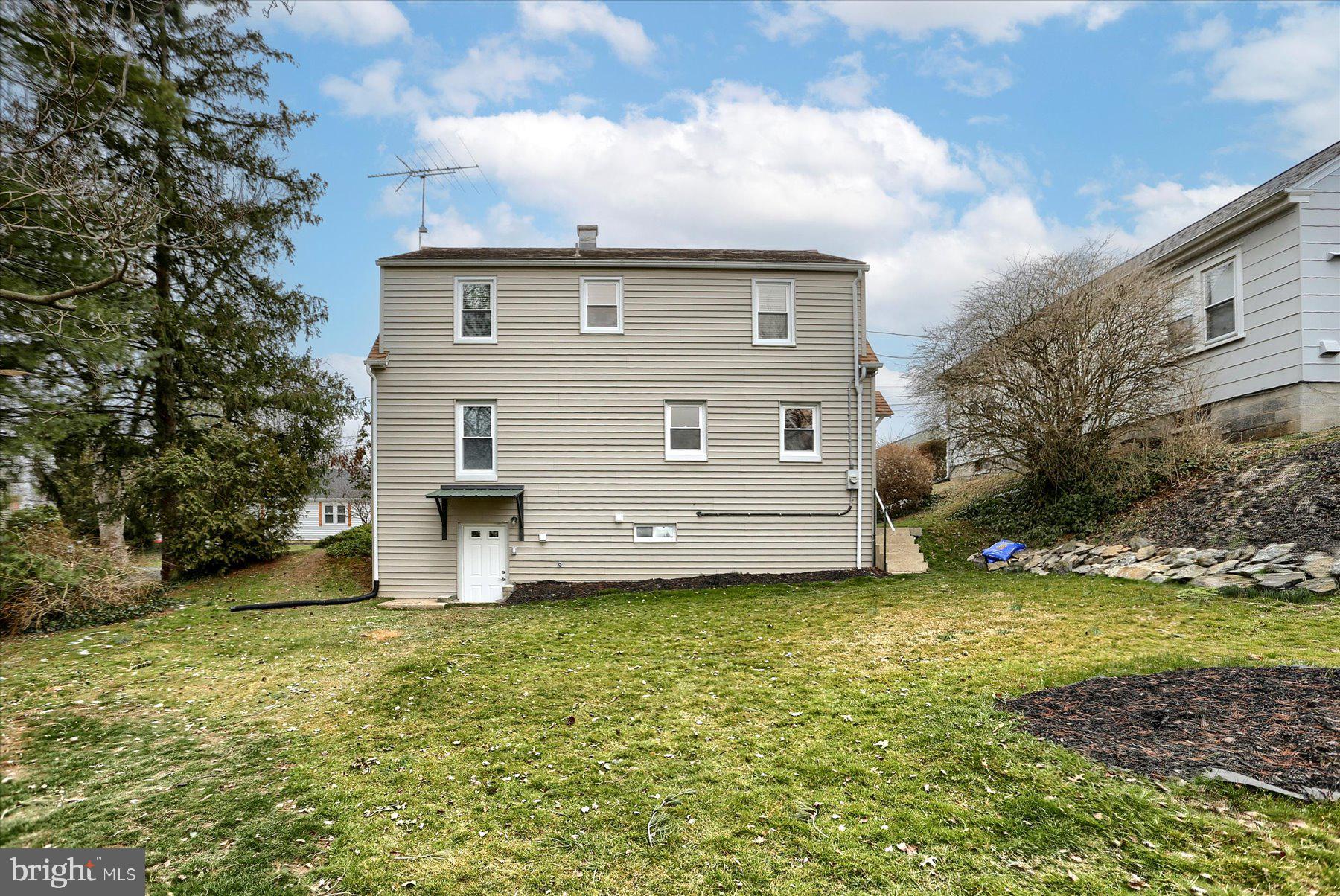 406 Rosedale Avenue Lancaster, PA 17603 - Photo 36 of 37 Gallery Image 36