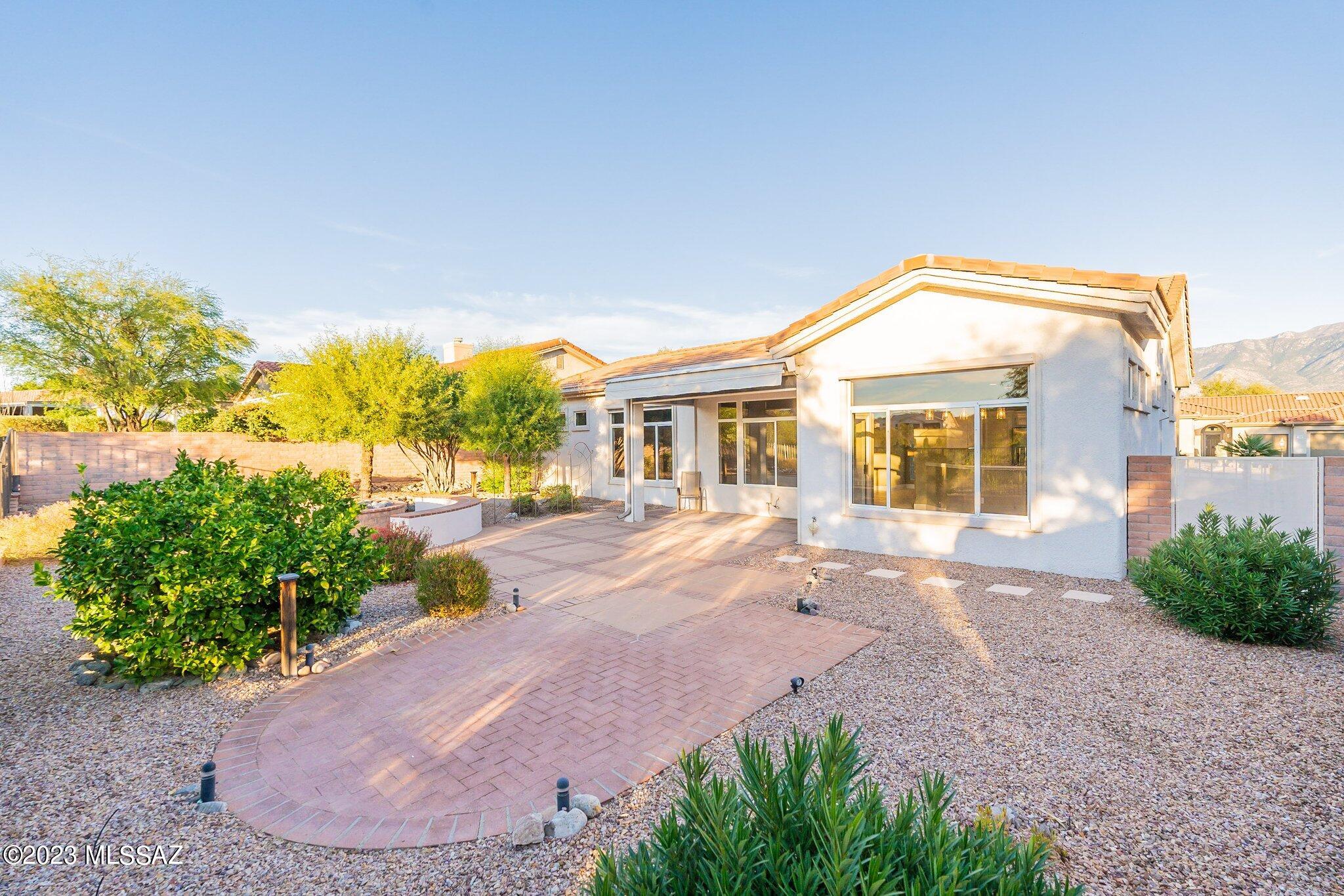 13611 North Pima Spring Way Oro Valley, AZ 85755 - Photo 18 of 49
