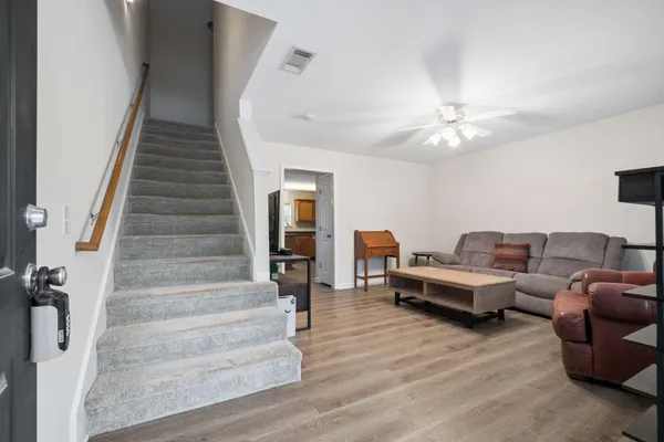 $255,600 | 107 Oak Valley Circle, Smyrna, TN 37167