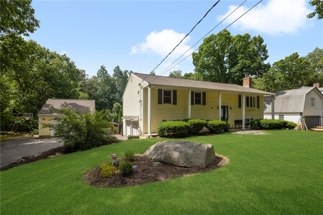 45 Harkness Road North Smithfield, RI 02896 - Photo 3 of 39