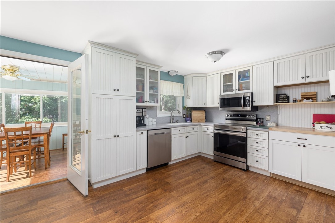 45 Harkness Road North Smithfield, RI 02896 - Photo 4 of 39