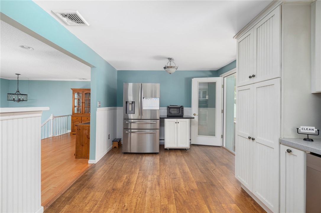 45 Harkness Road North Smithfield, RI 02896 - Photo 6 of 39