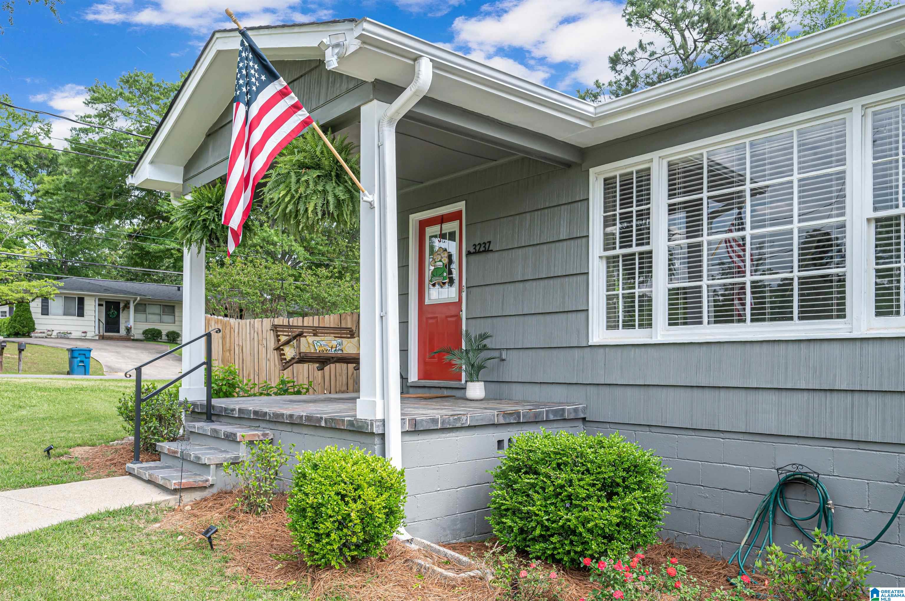3237 Ridgely Court Birmingham, AL 35243 - Photo 4 of 42 Gallery Image 4