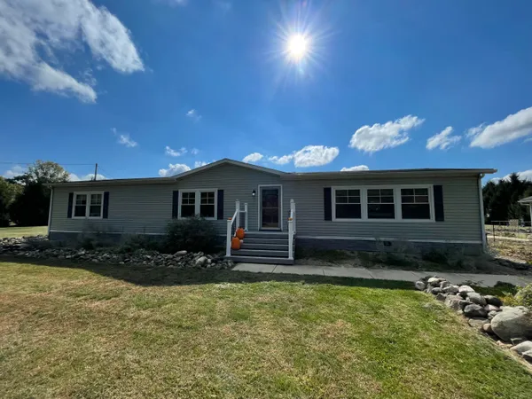 $215,000 | 9850 Springport Road, Parma, MI 49269