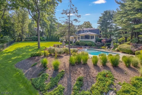 $1,995,000 | 29 Candace Lane, Chatham, NJ 07928