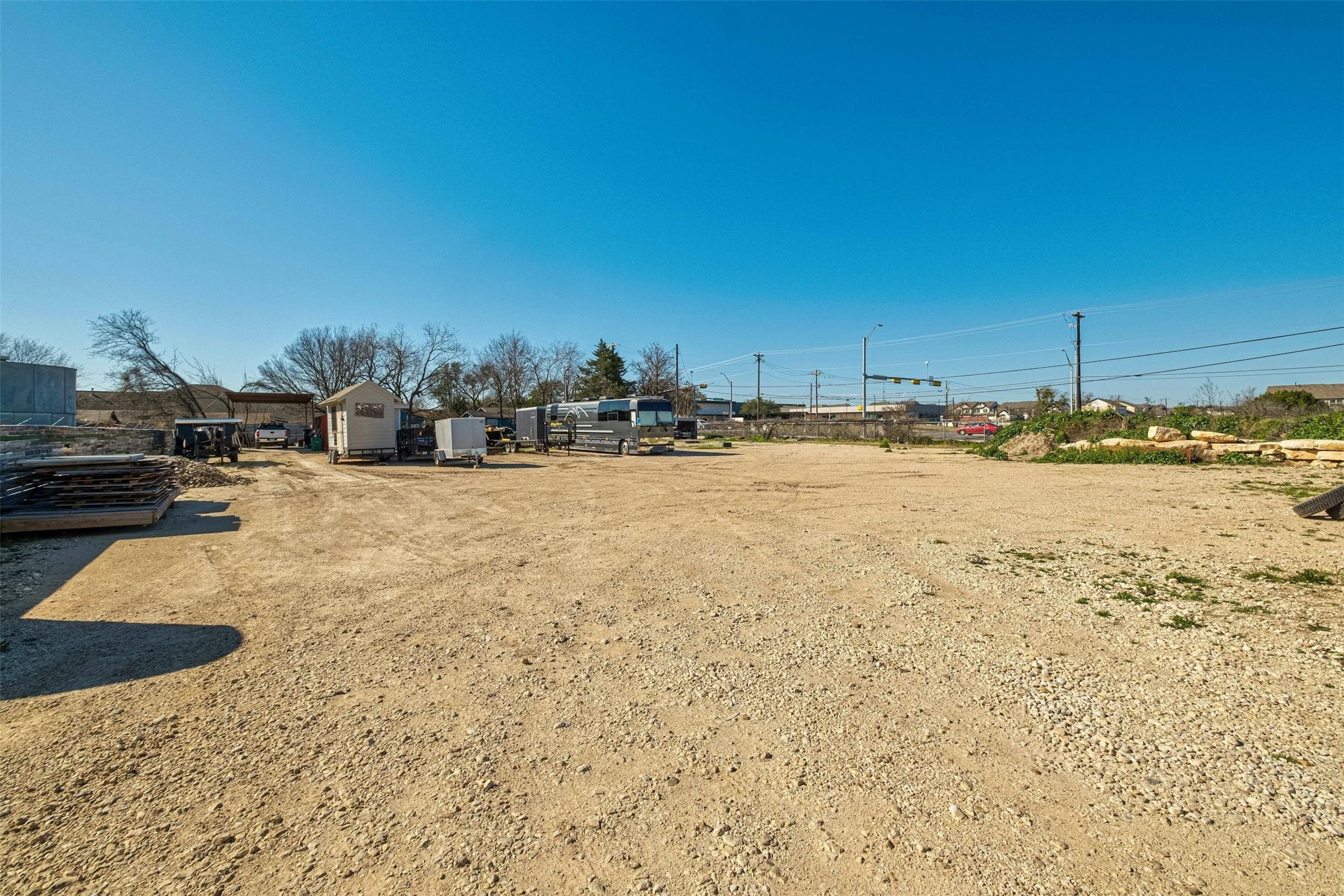 1401 Mooreland Drive Austin, TX 78748 - Photo 9 of 16