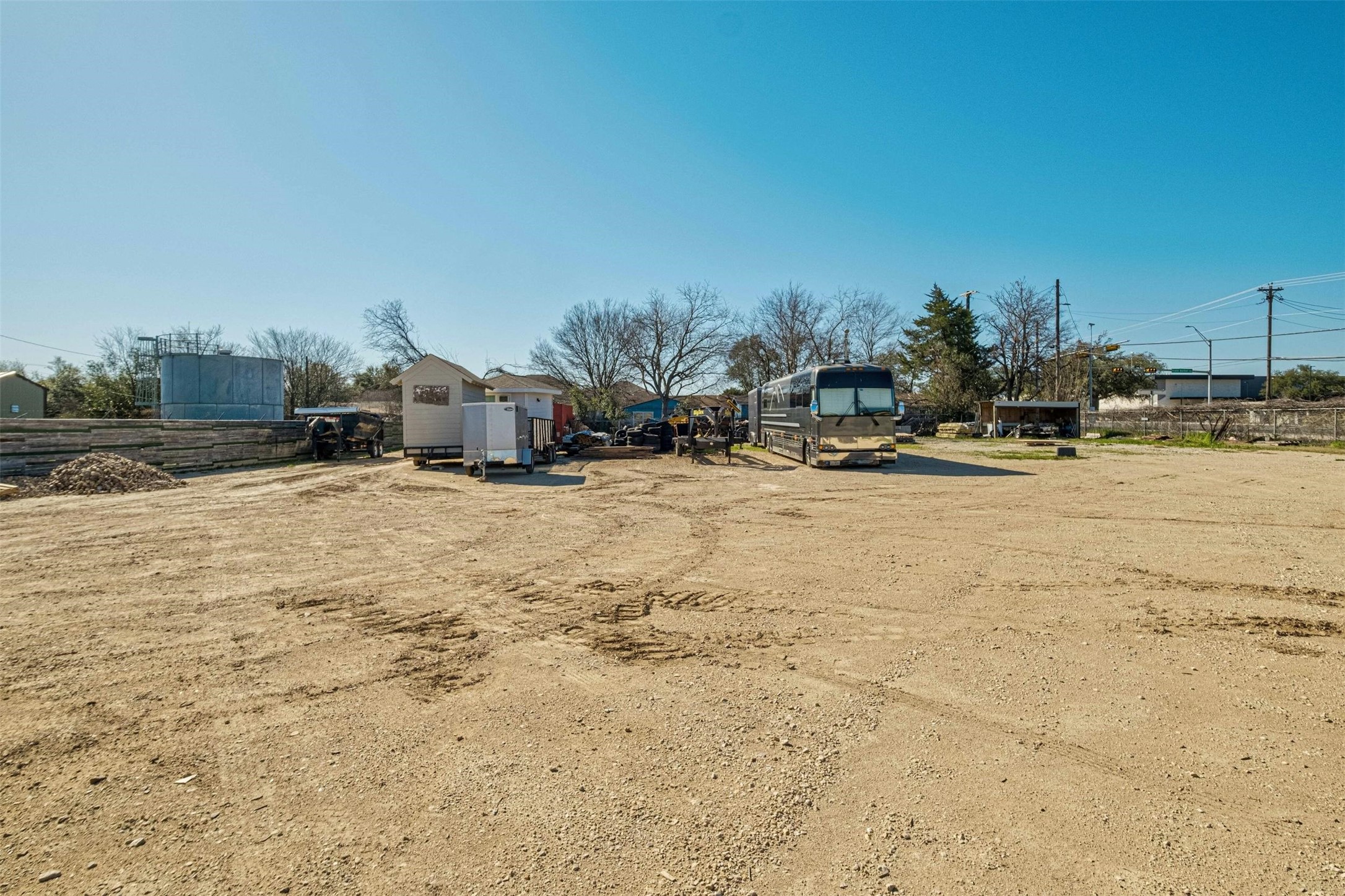 1401 Mooreland Drive Austin, TX 78748 - Photo 10 of 16