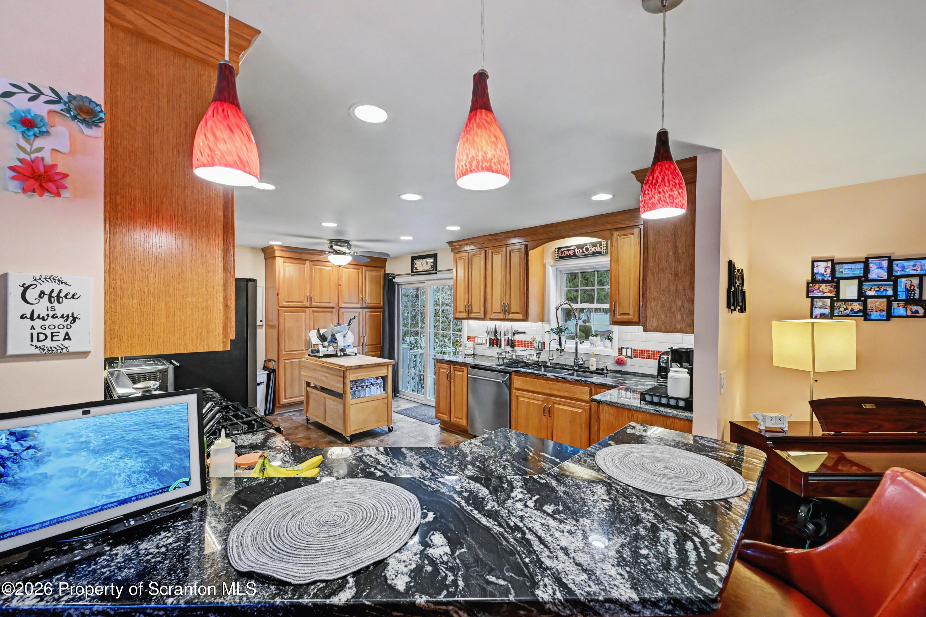 131 Front Street Jessup, PA 18434 - Photo 17 of 58 131 Front St 17