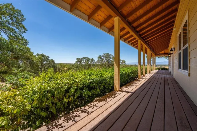 $625,000 | 17080 Hooker Creek Road, Cottonwood, CA 96022