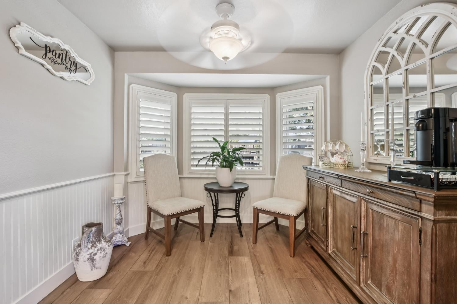 1304 Ridgecrest Way Roseville, CA 95661 - Photo 16 of 37