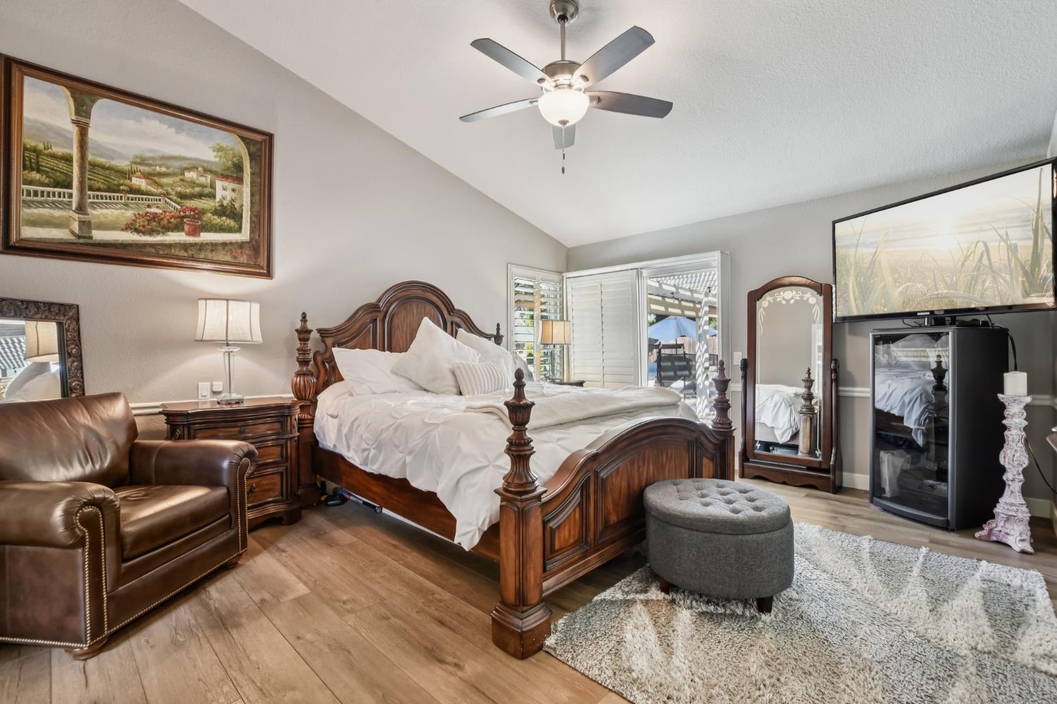 1304 Ridgecrest Way Roseville, CA 95661 - Photo 19 of 37