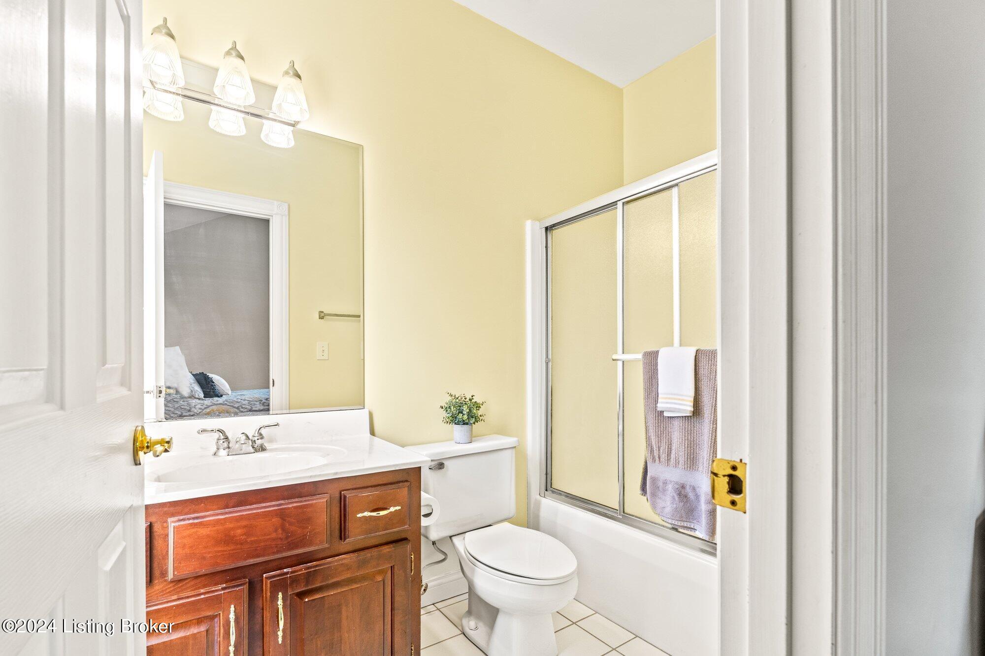 7518 Turner Ridge Road Crestwood, KY 40014 - Photo 8 of 58 Bedroom 1 bathroom