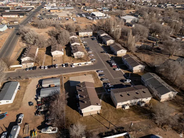 $5,250,000 | 275 South 300 East, Roosevelt, UT 84066