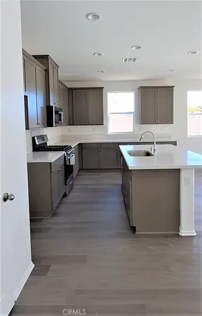 $529,925 | 2587 Moonshimmer Street, Hemet, CA 92543