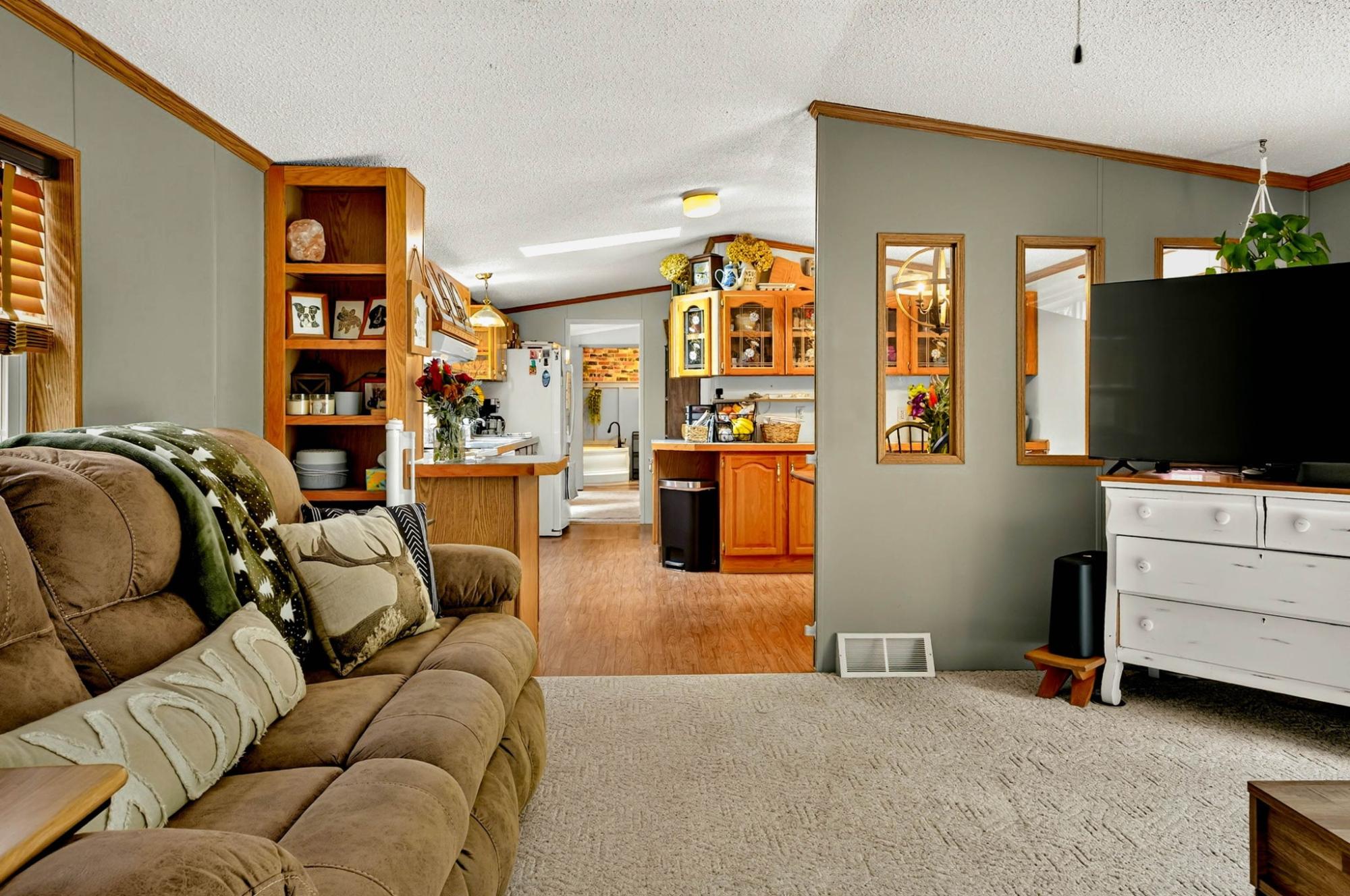 4876 River Road Rhinelander, WI 54501 - Photo 9 of 40 Gallery Image 9