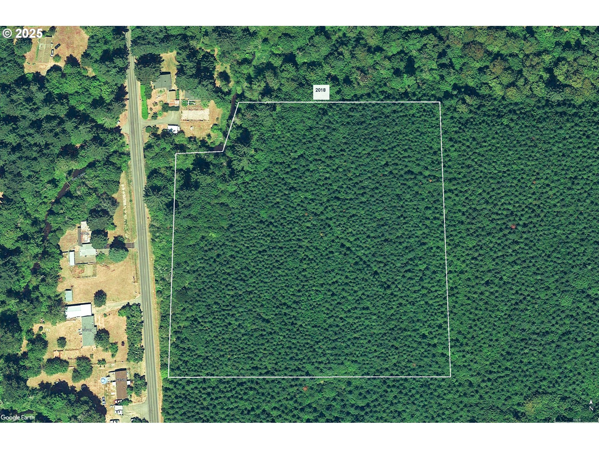 Vaughn Road, Unit TL2000 Veneta, OR 97487 - Photo 42 of 45 a view of a green field with wooden fence