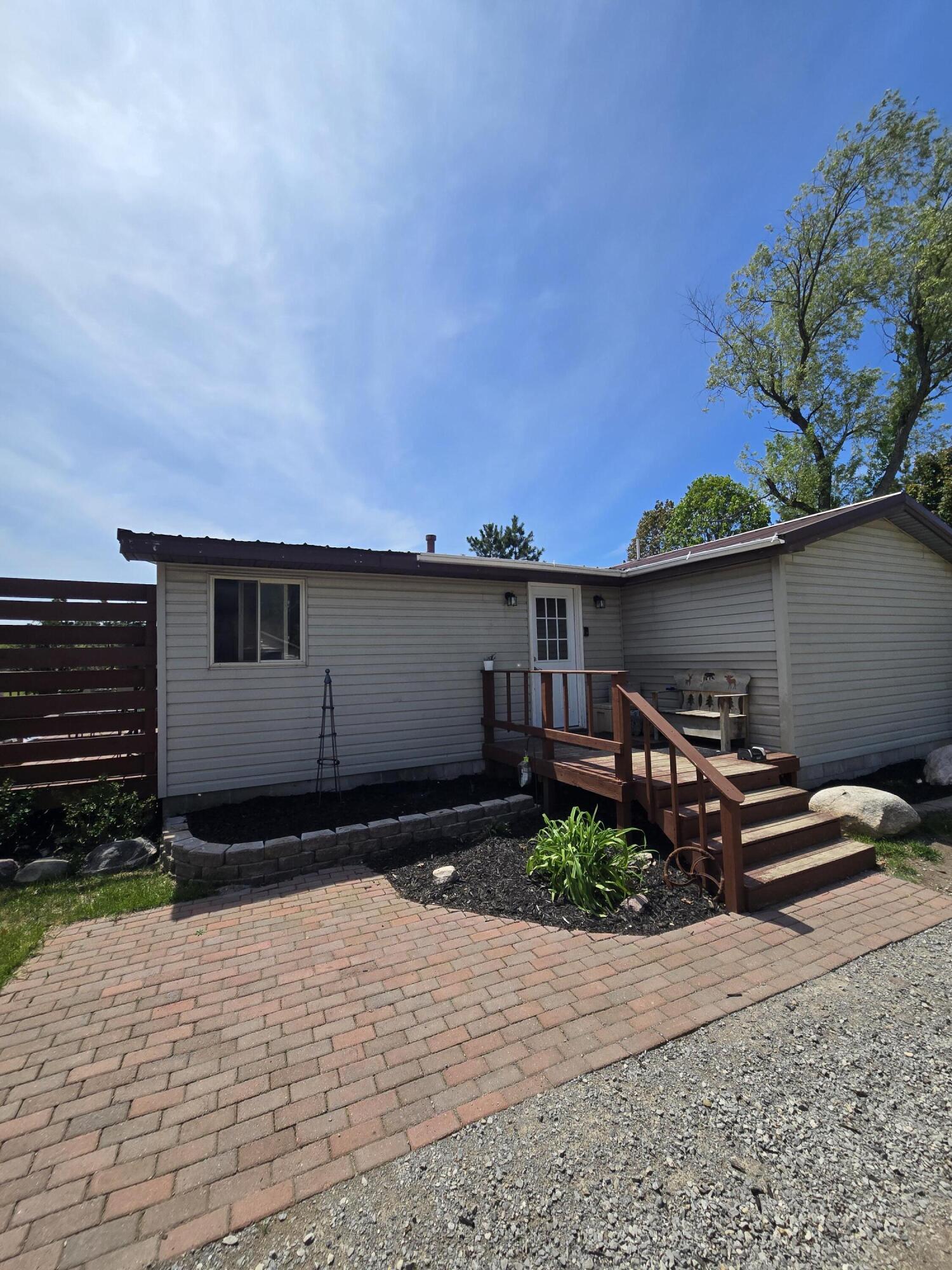 12495 5 Mile Road Evart, MI 49631 - Photo 34 of 75 20260526_143528