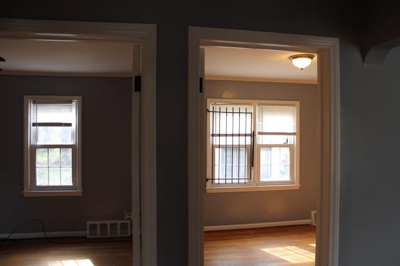 8045 Appoline Street Detroit, MI 48228 - Photo 15 of 39
