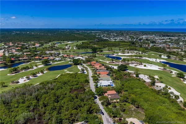 $899,000 | 11907 Southeast Plandome Drive, Hobe Sound, FL 33455