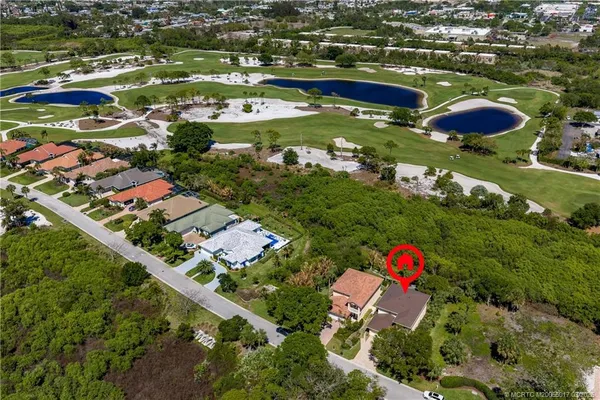$899,000 | 11907 Southeast Plandome Drive, Hobe Sound, FL 33455