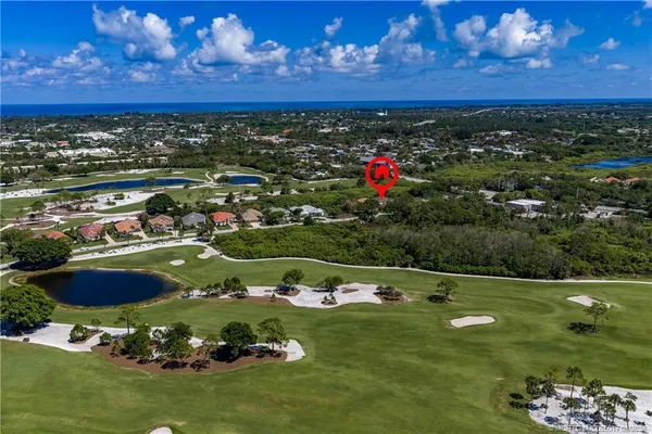 $899,000 | 11907 Southeast Plandome Drive, Hobe Sound, FL 33455