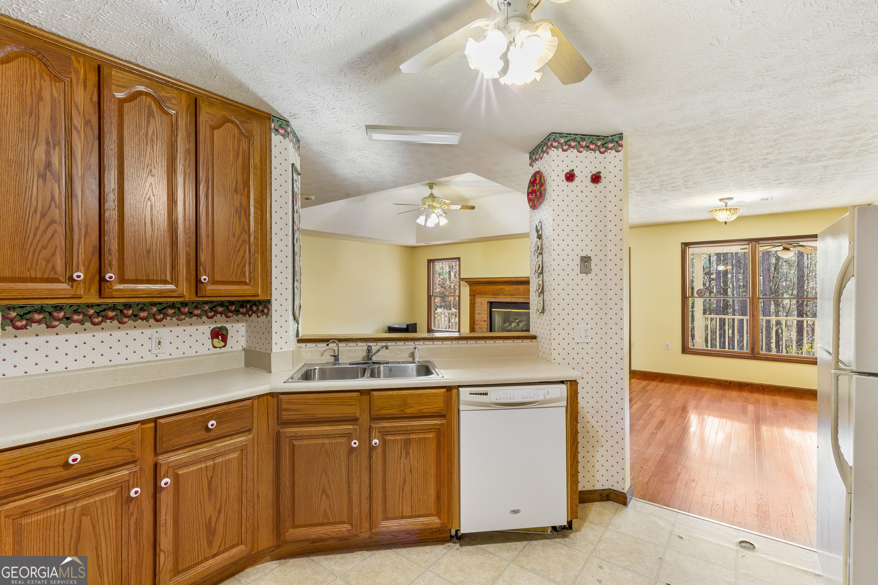 269 High Point Road Buchanan, GA 30113 - Photo 11 of 41 a bathroom with a sink a vanity and a large mirror