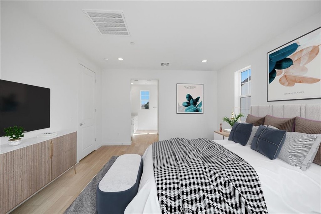 4862 Arroyo Run Moorpark, CA 93021 - Photo 13 of 30 PHOTOS ARE OF MODEL MATCH AND HAVE BEEN VIRTUALLY STAGED. INTERIOR AND EXTERIOR FINISHES MAY VARY