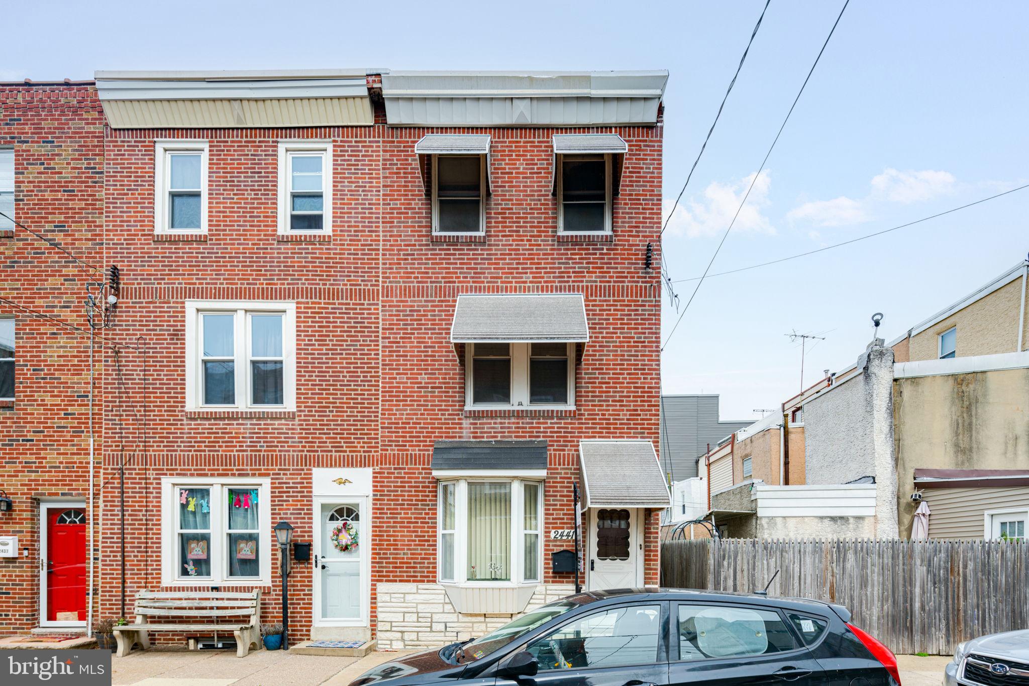 2441 East Firth Street Philadelphia, PA 19125 - Photo 1 of 10