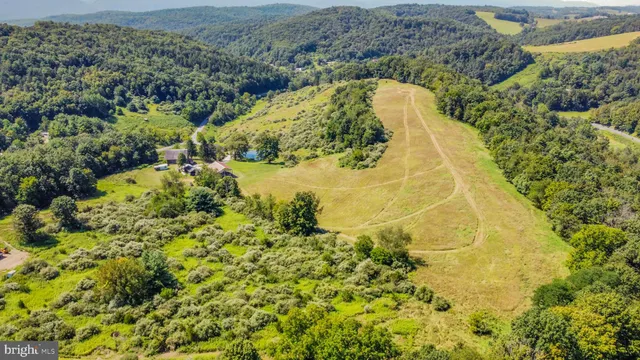 $814,900 | 718 Turkey Path Road, Linden, PA 17744