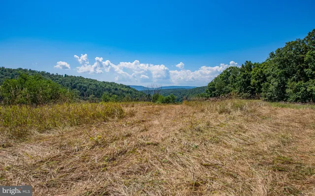 $814,900 | 718 Turkey Path Road, Linden, PA 17744