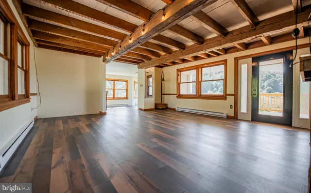 $814,900 | 718 Turkey Path Road, Linden, PA 17744