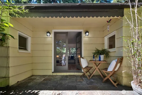 $510,000 | 13753 Stone Avenue North, Seattle, WA 98133