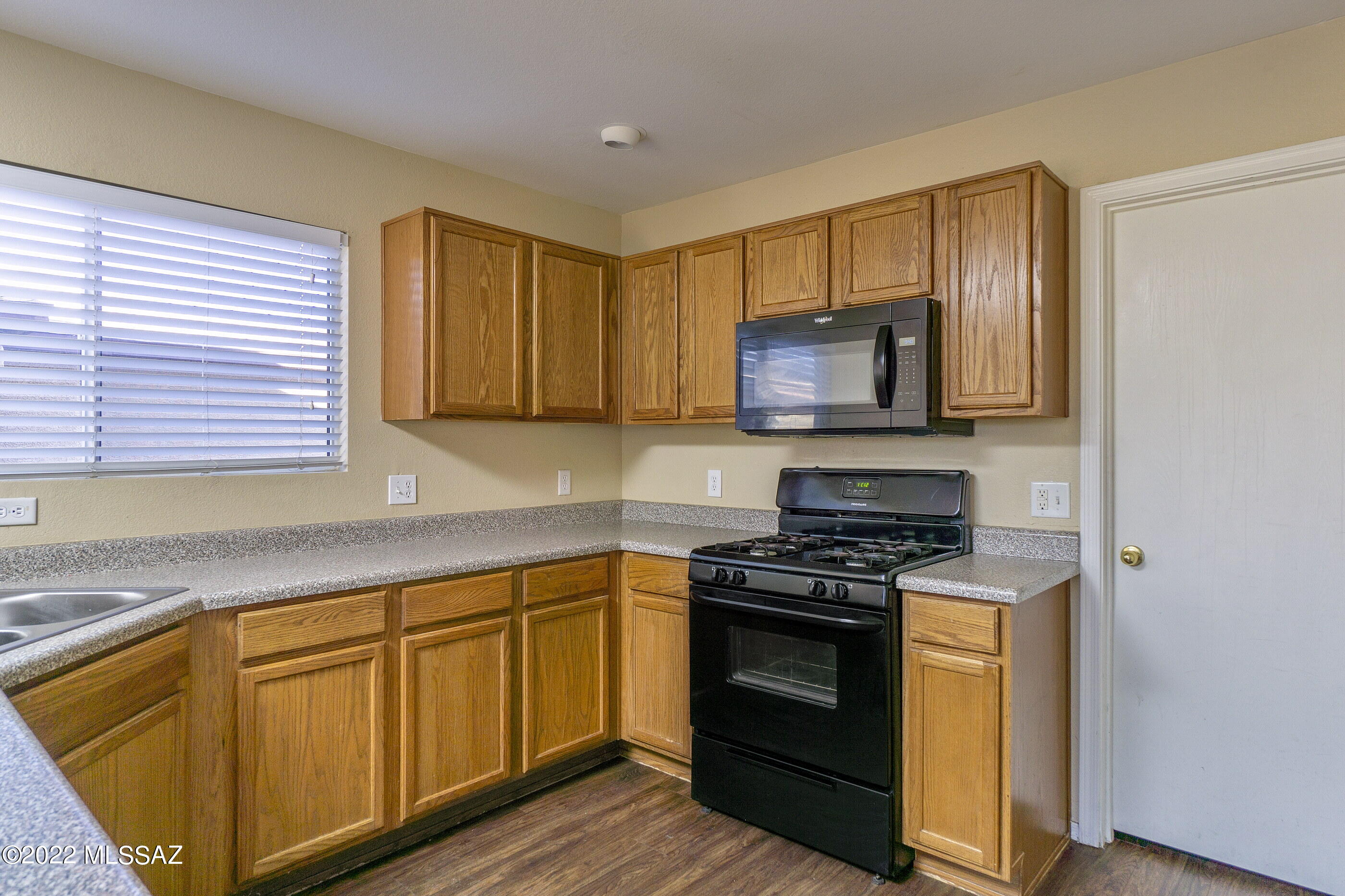 6246 South Sun View Way Tucson, AZ 85706 - Photo 6 of 20