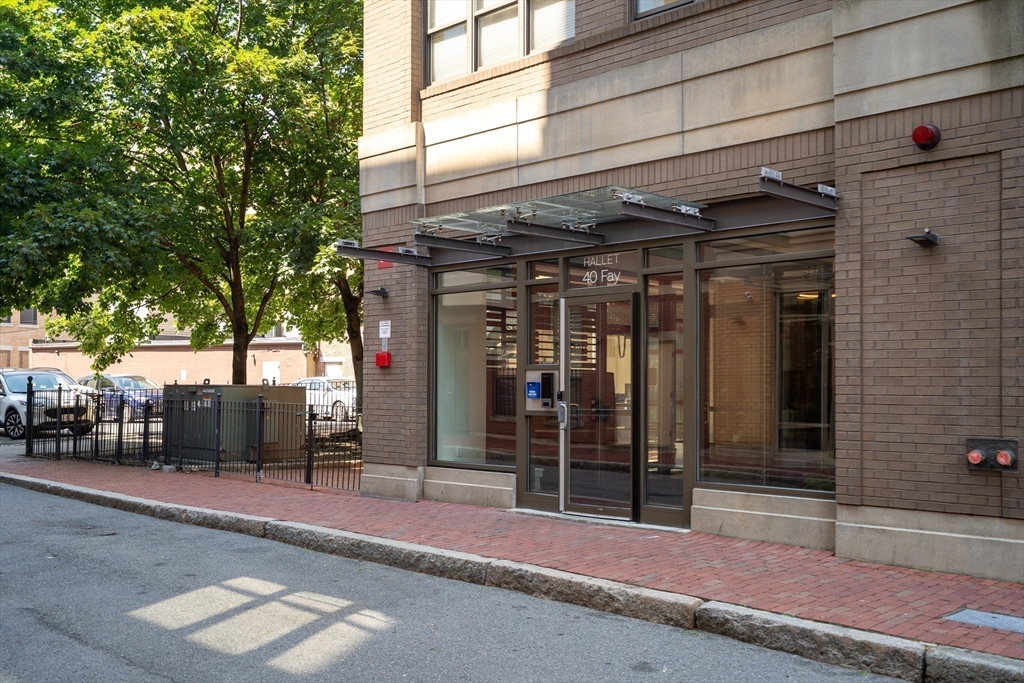 40 Fay Street, Unit 704 Boston, MA 02118 - Photo 21 of 27