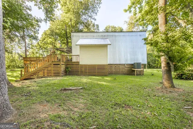 a backyard of a house