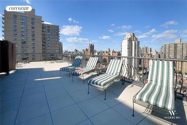 343 East 74th Street, Unit PH34D Manhattan, NY 10021 - Photo 13 of 16