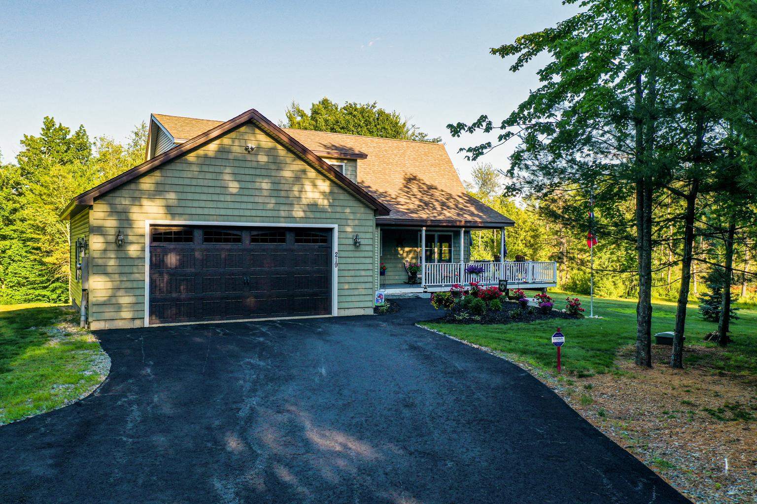 219 Meredith Neck Road Meredith, NH 03253 - Photo 5 of 33