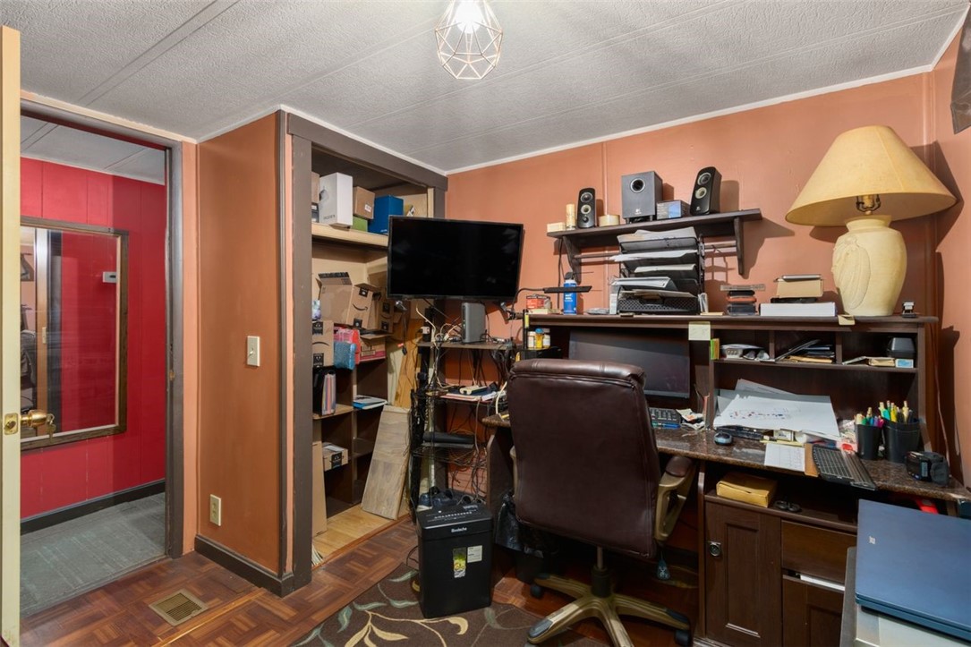 6101 Post Road North Kingstown, RI 02852 - Photo 28 of 34