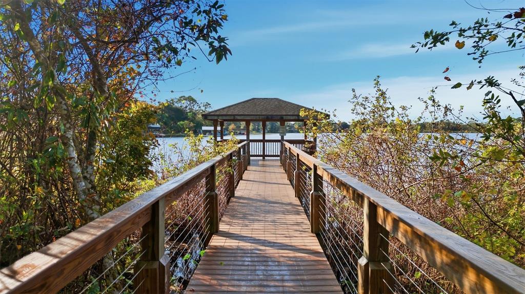 5452 Endicott Place Oviedo, FL 32765 - Photo 30 of 38 a view of a balcony with an outdoor space