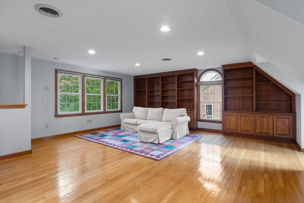 75 Emerson Road East Walpole, MA 02032 - Photo 26 of 42